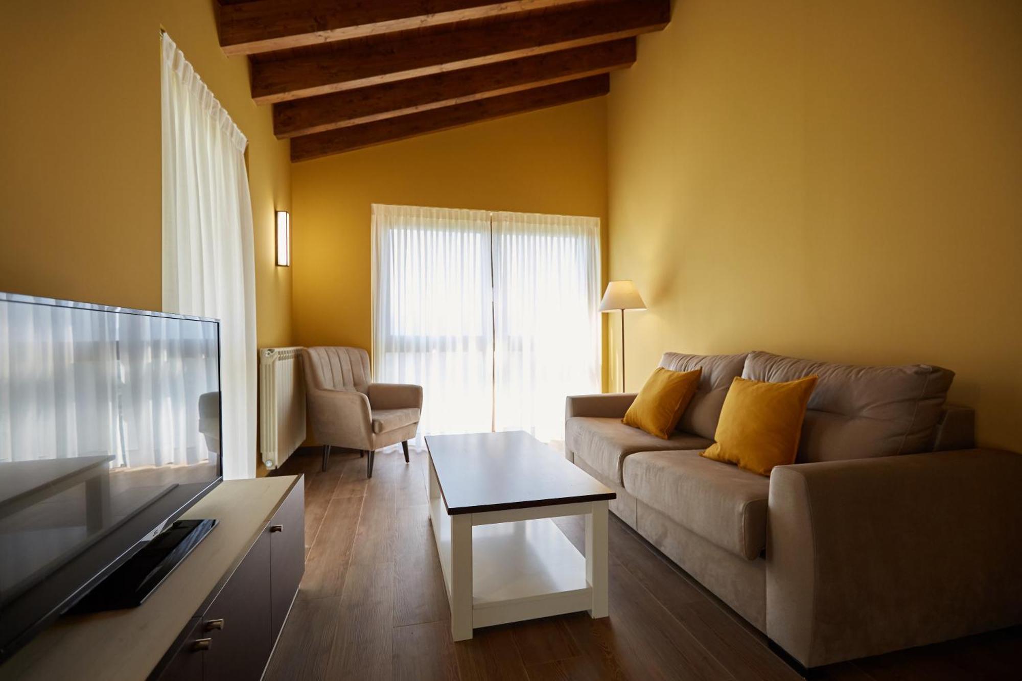 Apartamentos Rurales Casa La Piedra Collía Екстериор снимка