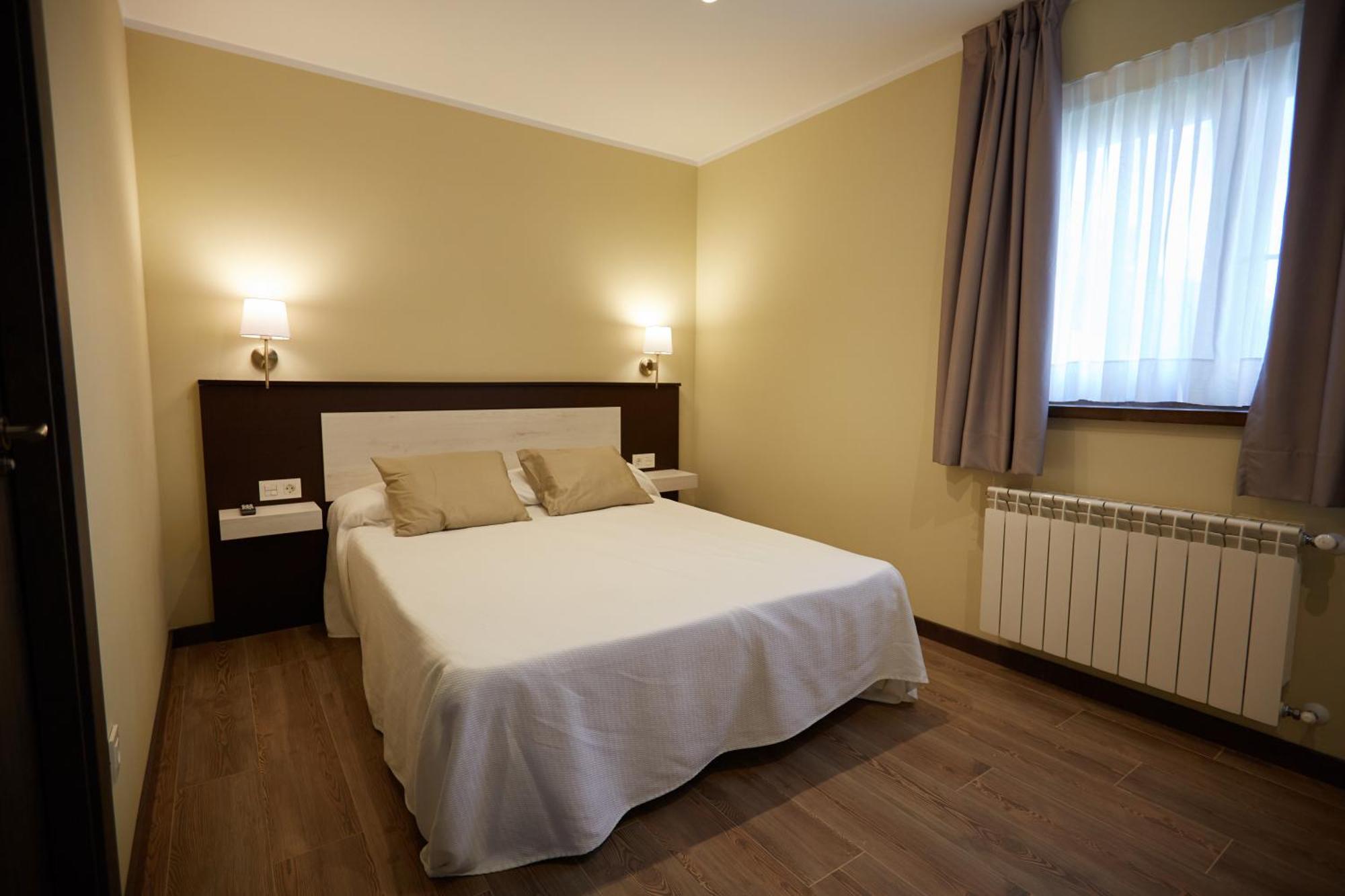 Apartamentos Rurales Casa La Piedra Collía Екстериор снимка